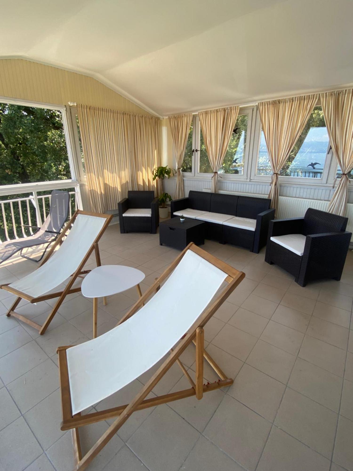 Villa Salyna Icici Exterior photo